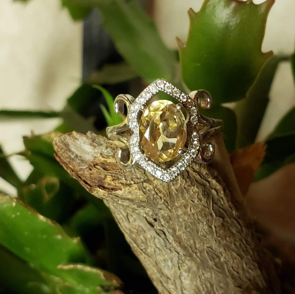 unique Citrine cz ring